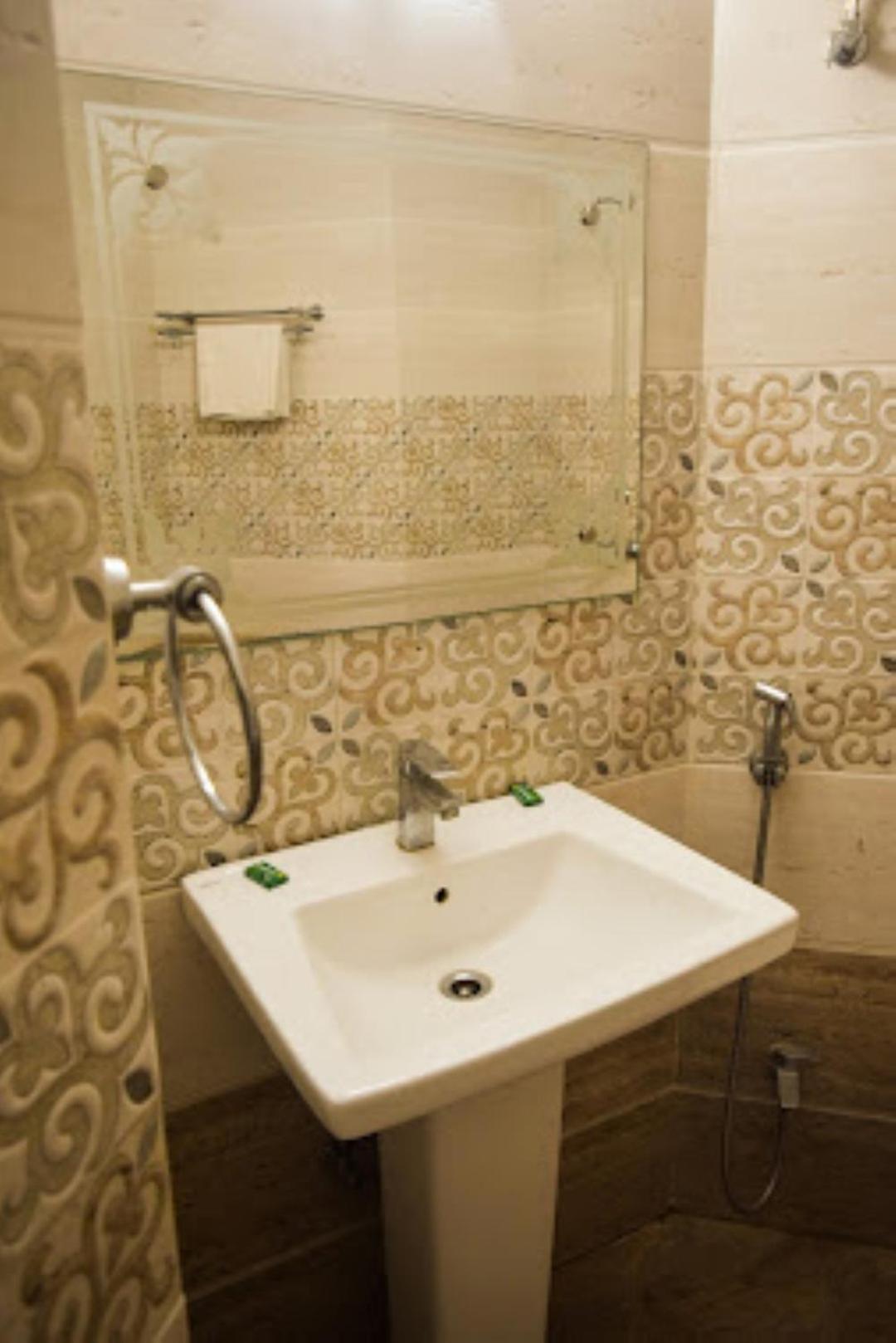 Hotel Gouri Cottage Odisha ブバネーシュワル エクステリア 写真